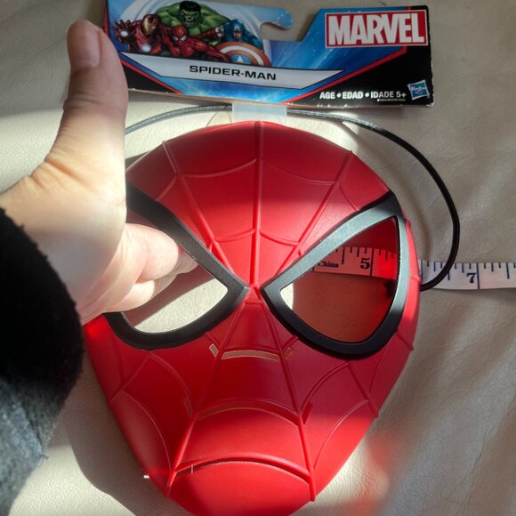 NWT Hasbro Marvel Basic Mask - Spiderman kid size - Picture 4 of 4